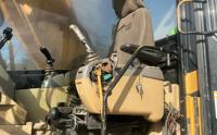 2001 CAT 330BL Excavator 5